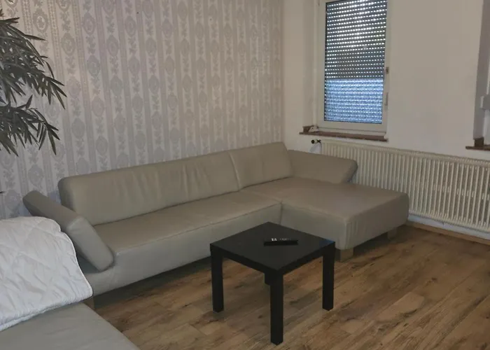 Apartment Montage Und Zu Vermieten In Oberhausen (North Rhine-Westphalia)